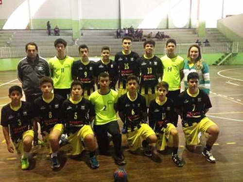 Handebol de Sarandi são campeões da macro regional 2015